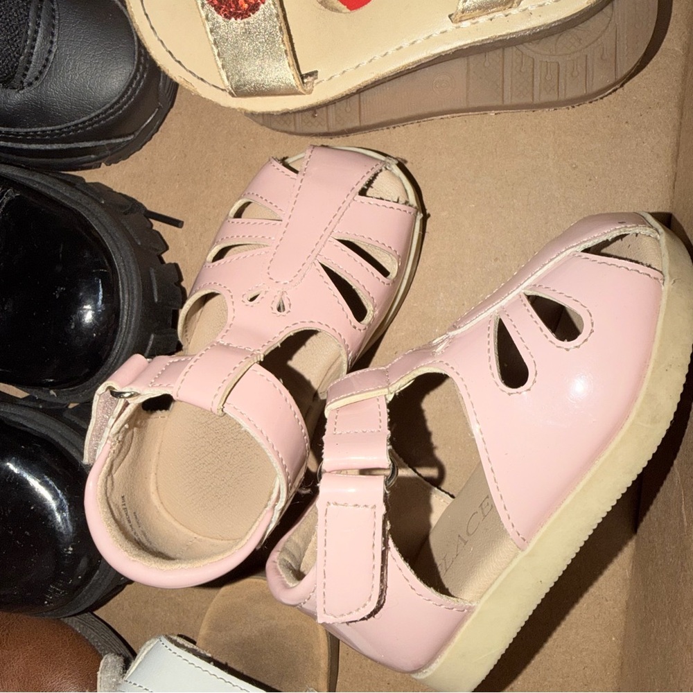 The Children's Place Pink Baby Sandals